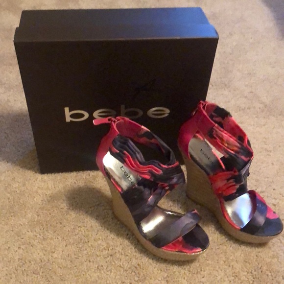 Bebe Size 8 - Picture 3 of 9